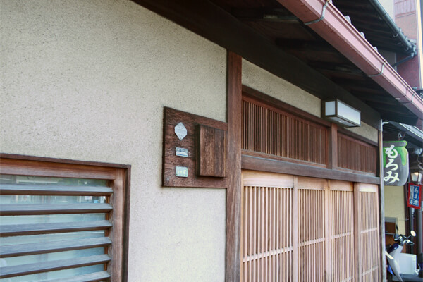 粟田口 清信 作業シーン