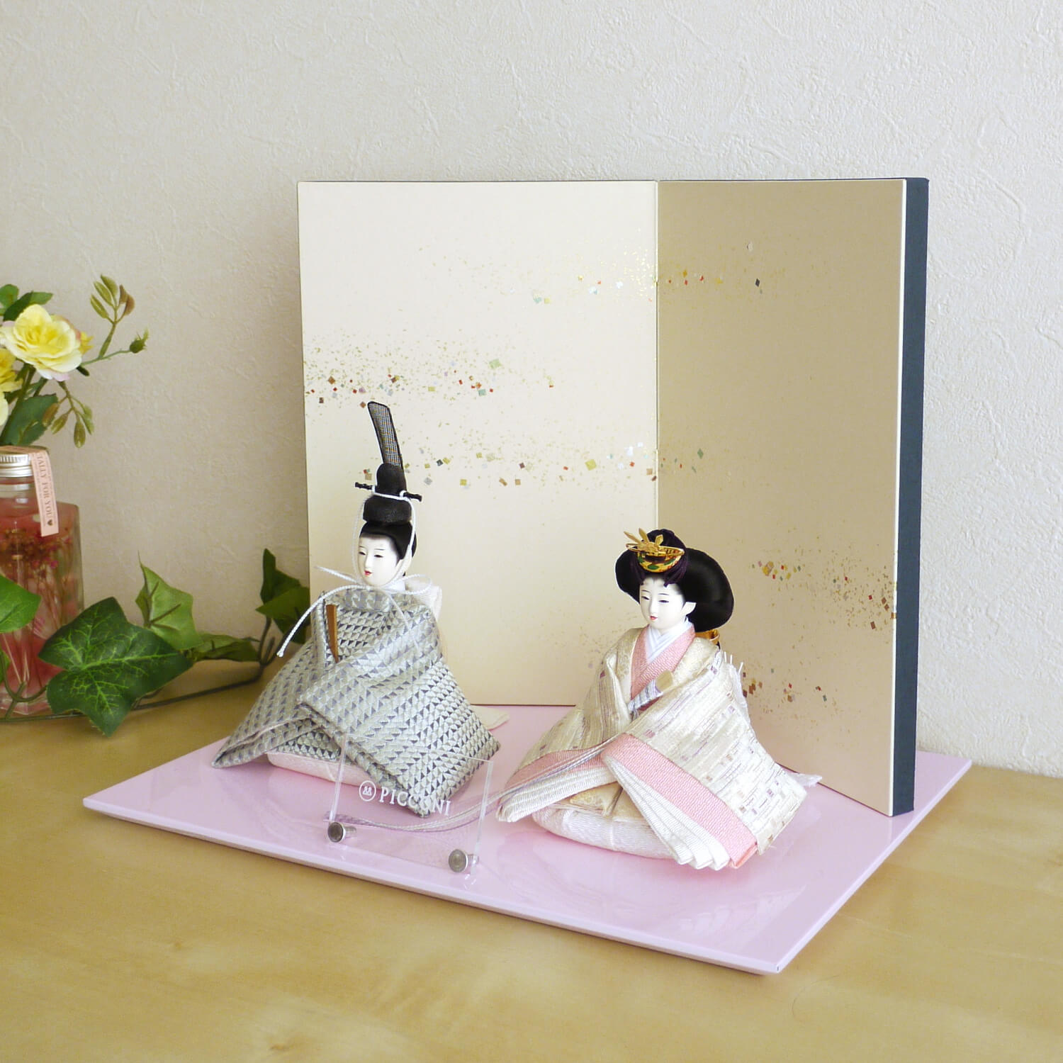 小西実作 PICCONI 詩-うた- Rinおすべらかし 京製正絹西陣織 北村松月堂謹製「色々小石」越前塗ピンク飾台